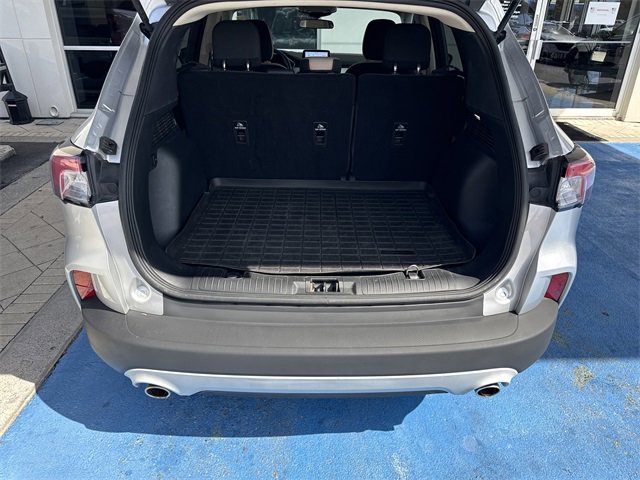Used 2020 Ford Escape SE image 31