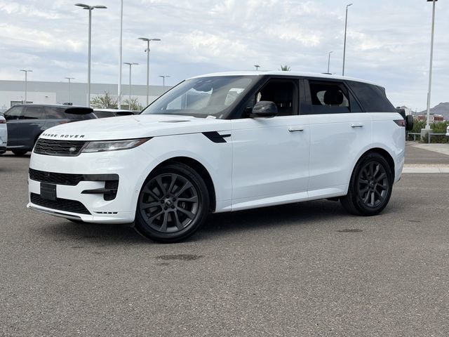 Used 2024 Land Rover Range Rover Sport Dynamic SE AWD/4WD image 2
