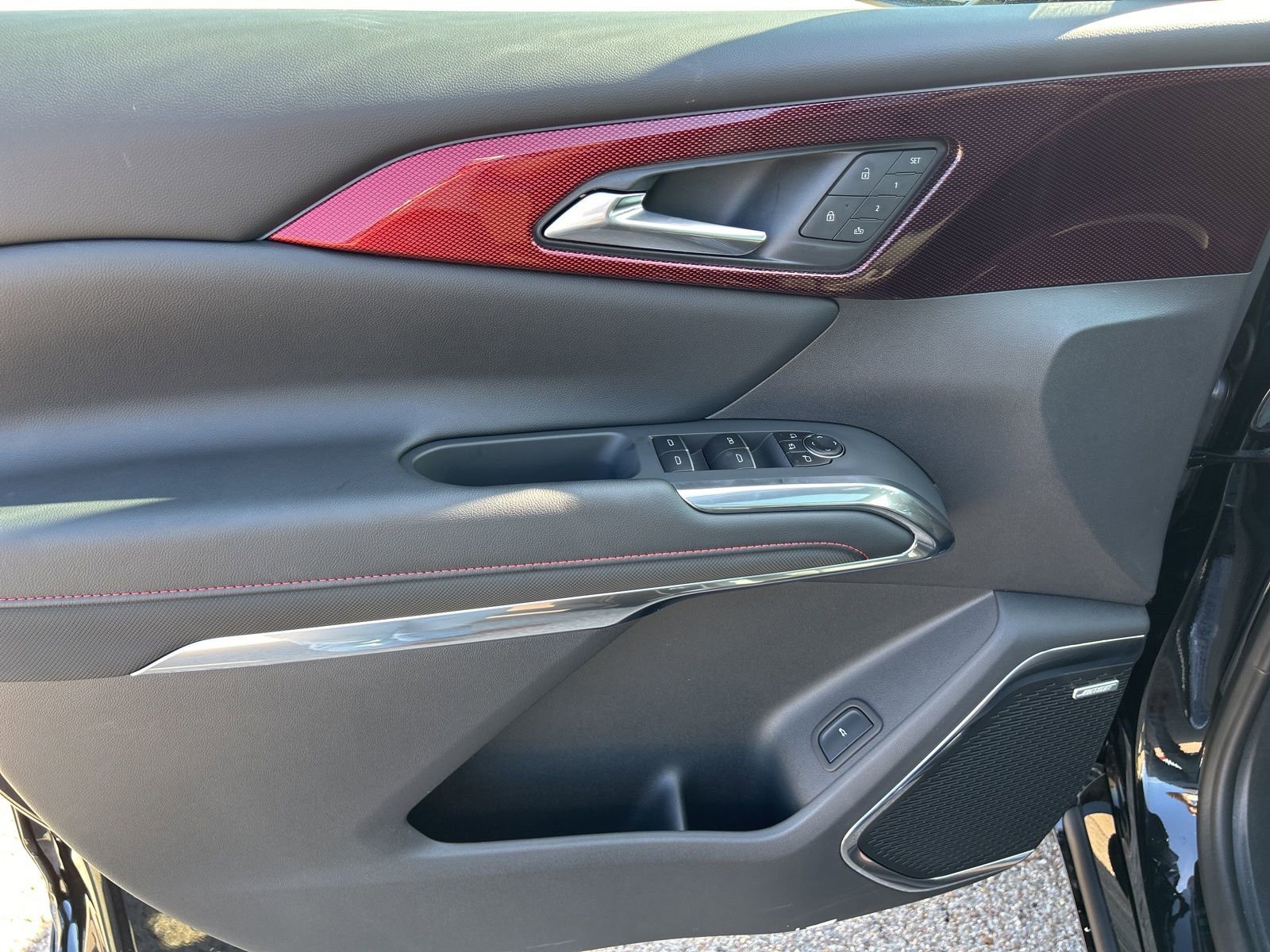 New 2026 Chevrolet Traverse RS w/ LPO, Floor Liner Package image 9