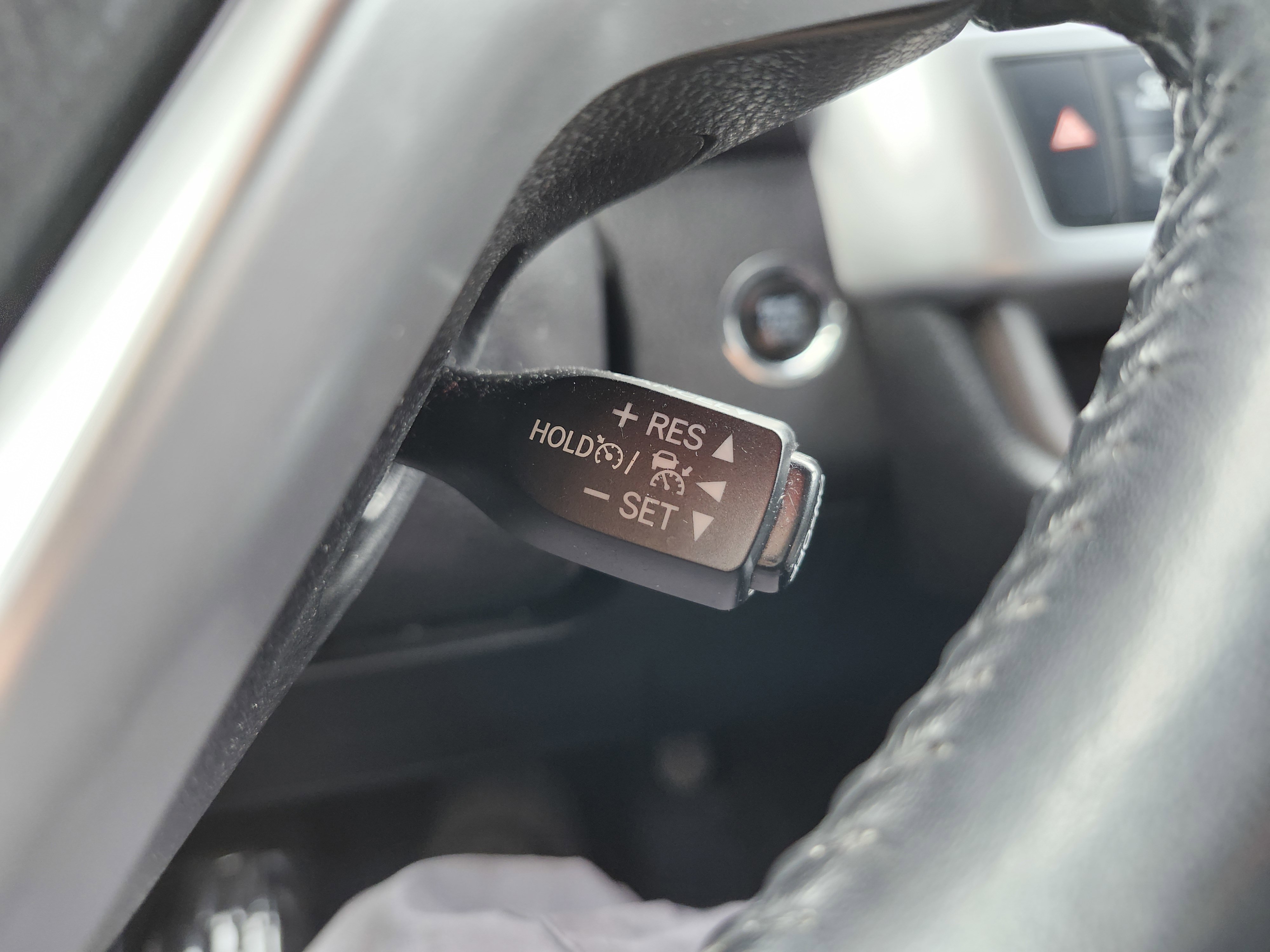 Used 2017 Toyota Highlander Limited image 40