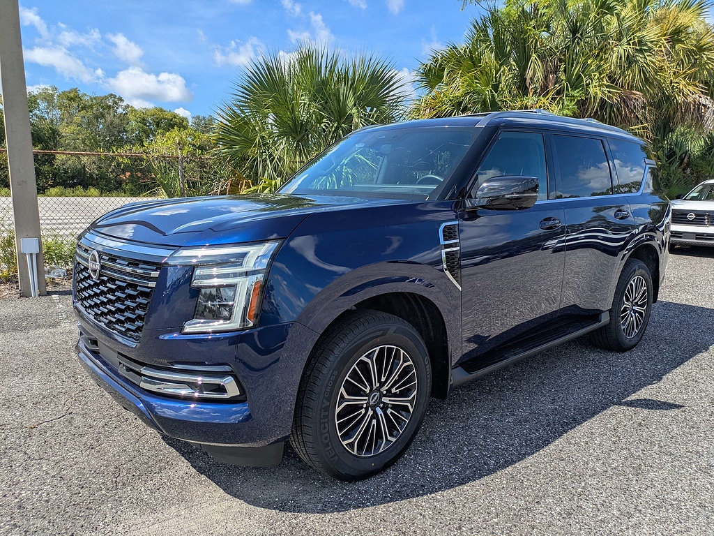 Used 2025 Nissan Armada Platinum w/ Convenience Package RWD image 7