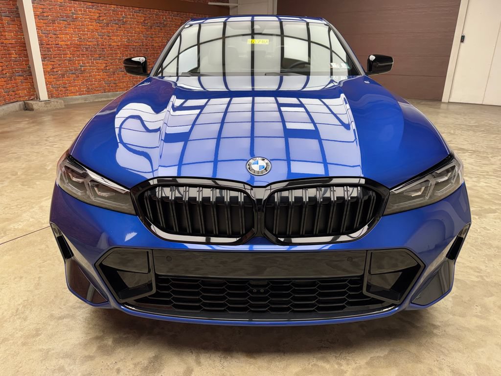 Certified 2025 BMW 330i xDrive Sedan w/ M Sport Package AWD/4WD image 8