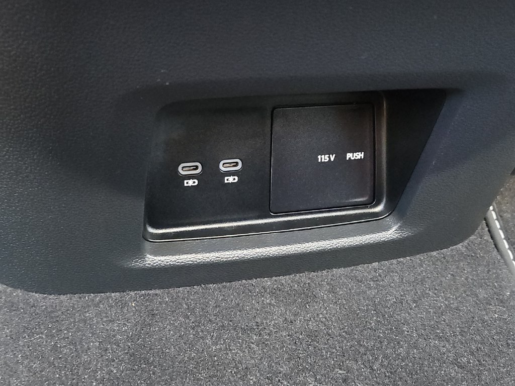 Certified 2024 Volkswagen Atlas SE AWD/4WD image 20