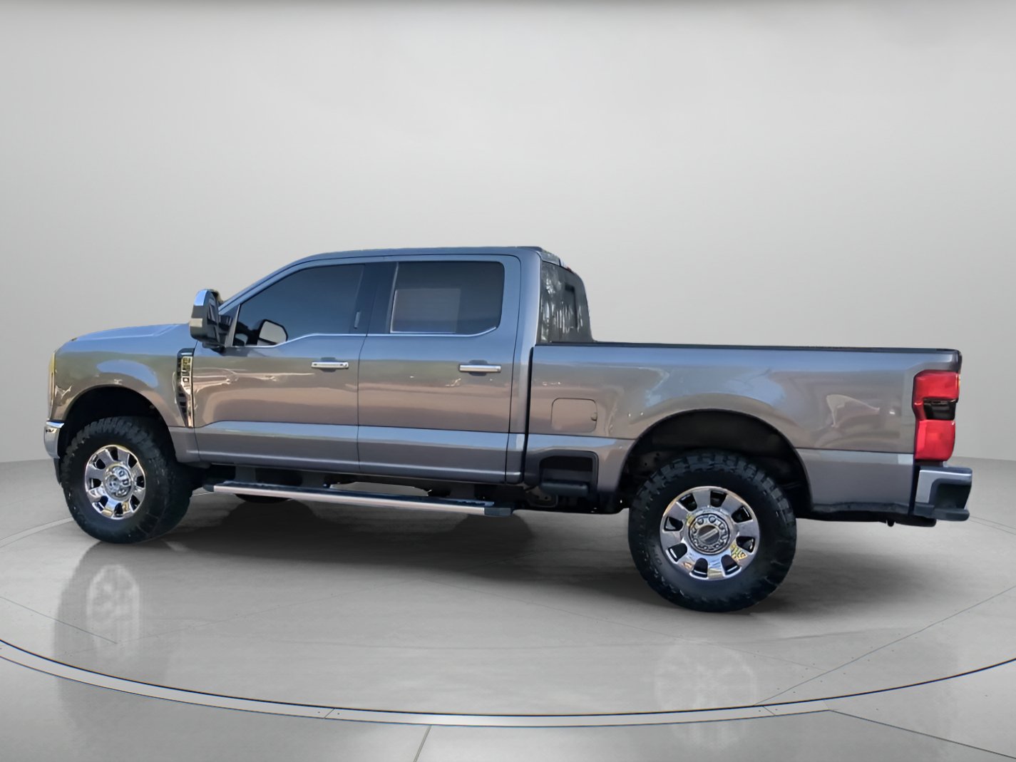 Certified 2024 Ford F250 Lariat w/ Chrome Package AWD/4WD image 15