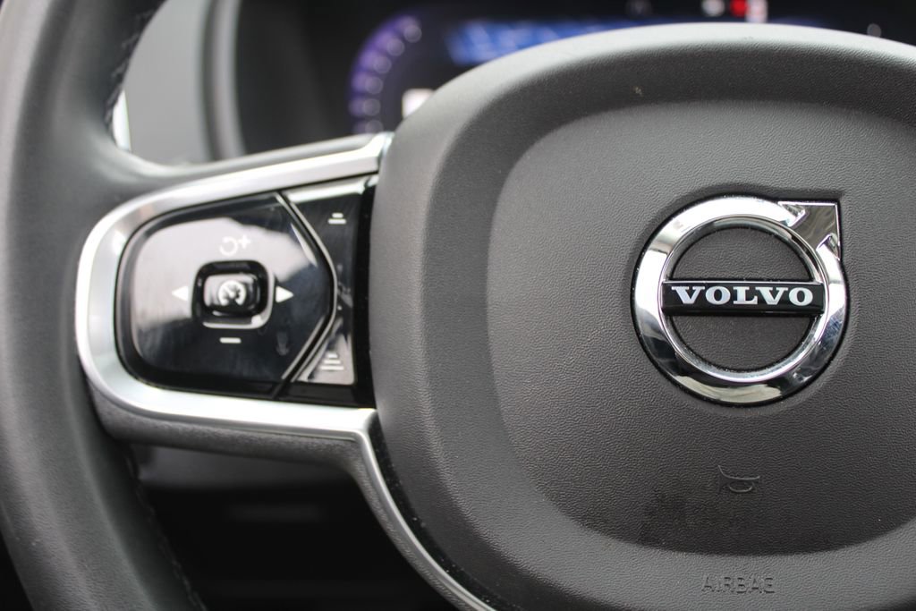 Used 2023 Volvo XC90 T8 Ultimate w/ Protection Package Premier image 14