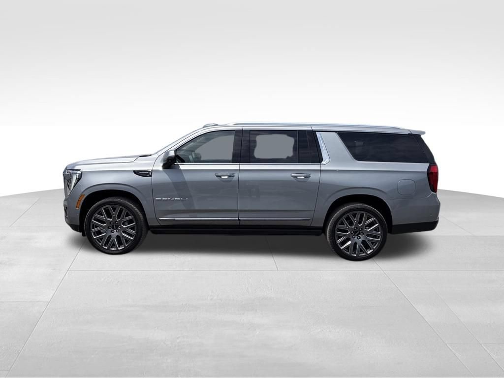 Used 2026 GMC Yukon XL Denali Ultimate AWD/4WD image 14
