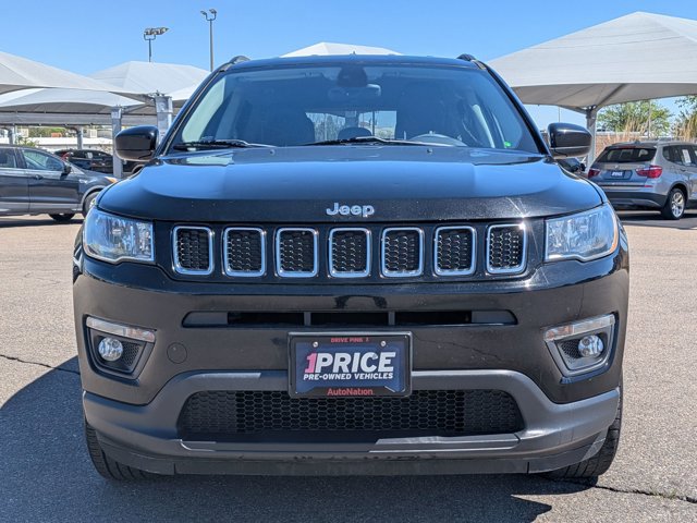 Used 2017 Jeep Compass Latitude image 2