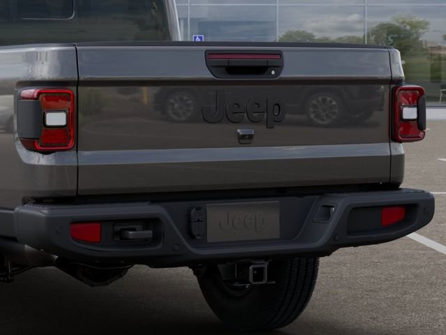 New 2025 Jeep Gladiator Sport AWD/4WD image 13