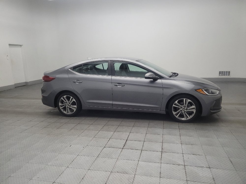 Used 2018 Hyundai Elantra Limited FWD image 11