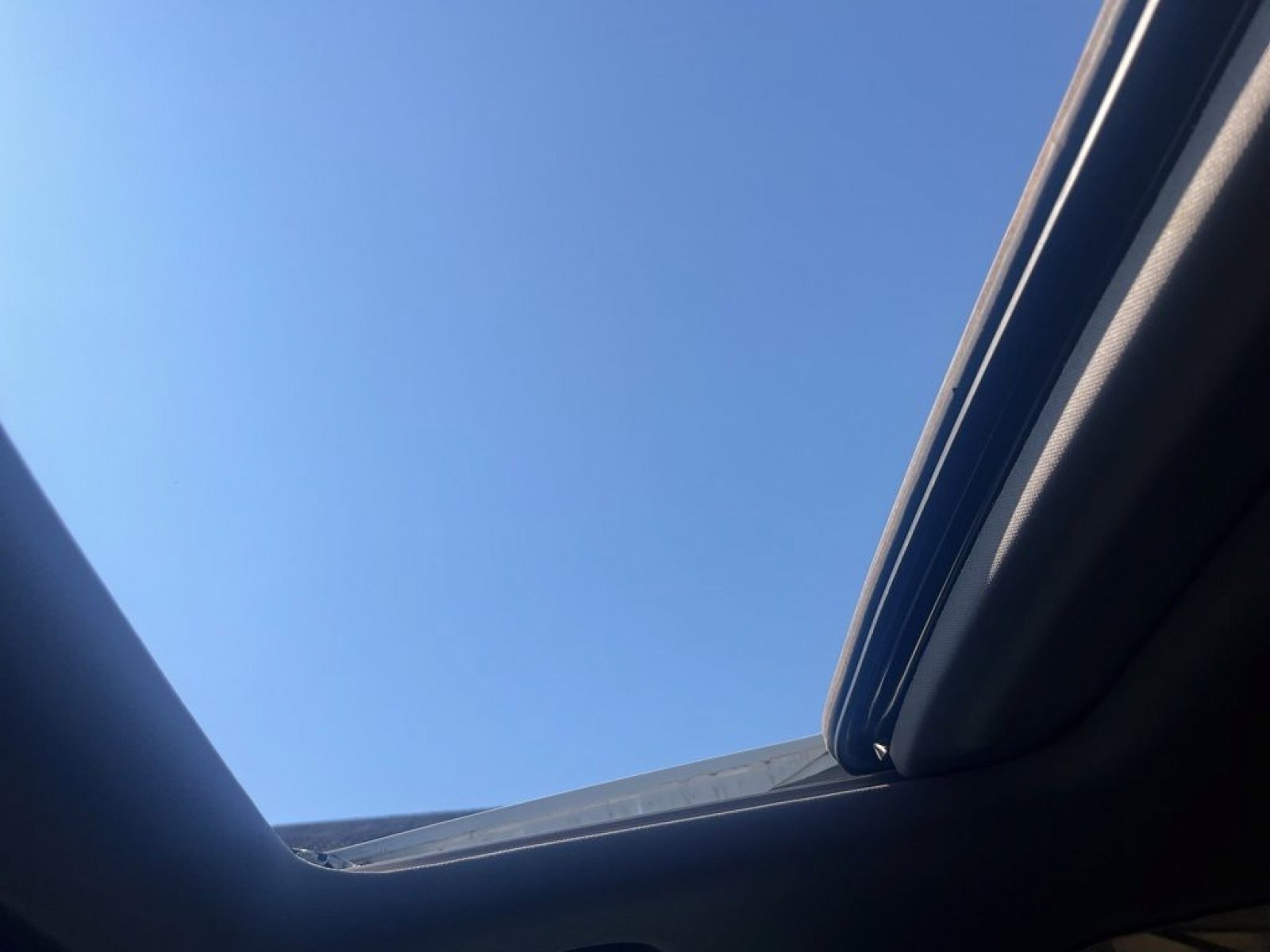 Certified 2019 Honda CR-V EX-L image 9