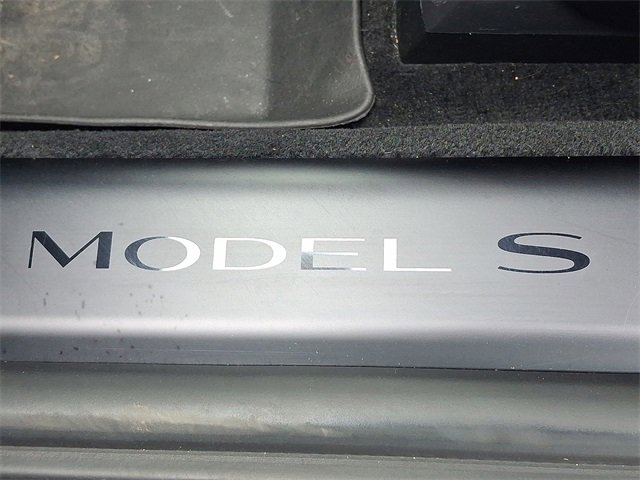 Used 2022 Tesla Model S Plaid image 32