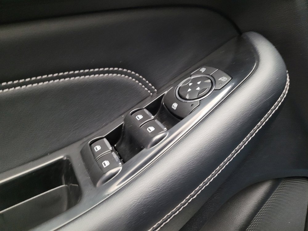 Used 2018 Ford Edge Titanium FWD image 27