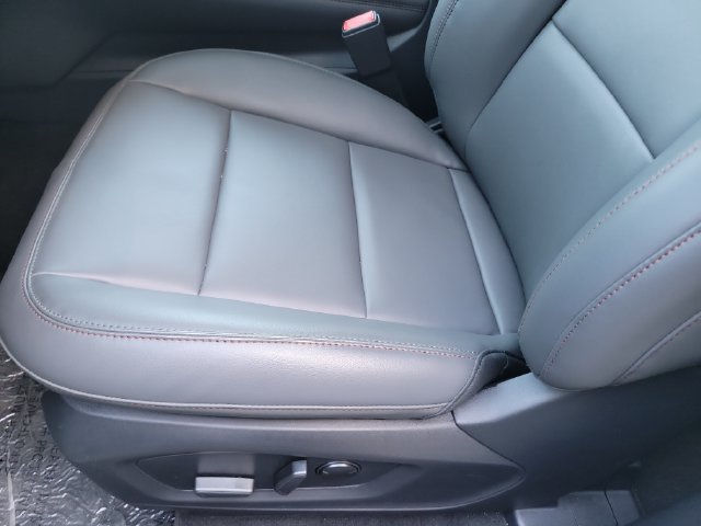 New 2026 Ford Explorer Active w/ Active Comfort Package RWD image 22