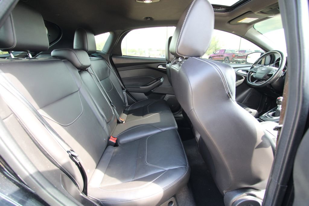 Used 2018 Ford Focus ST w/ Equipment Group 402A image 9