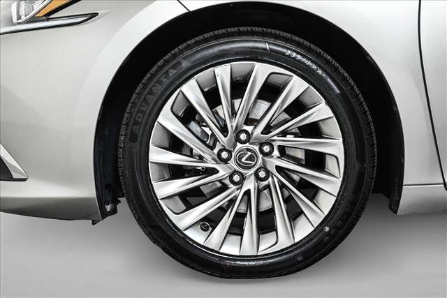 Used 2019 Lexus ES 350 ES 350 Luxury image 24