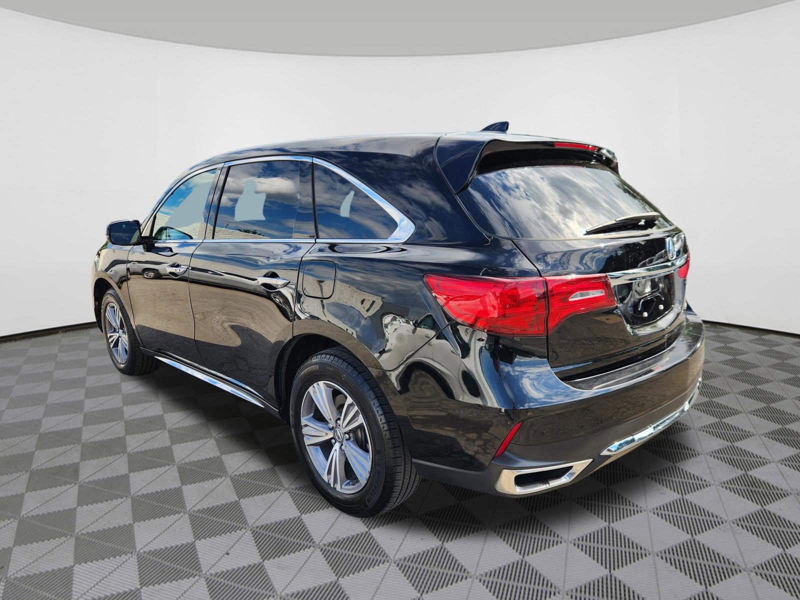 Certified 2020 Acura MDX SH-AWD image 3