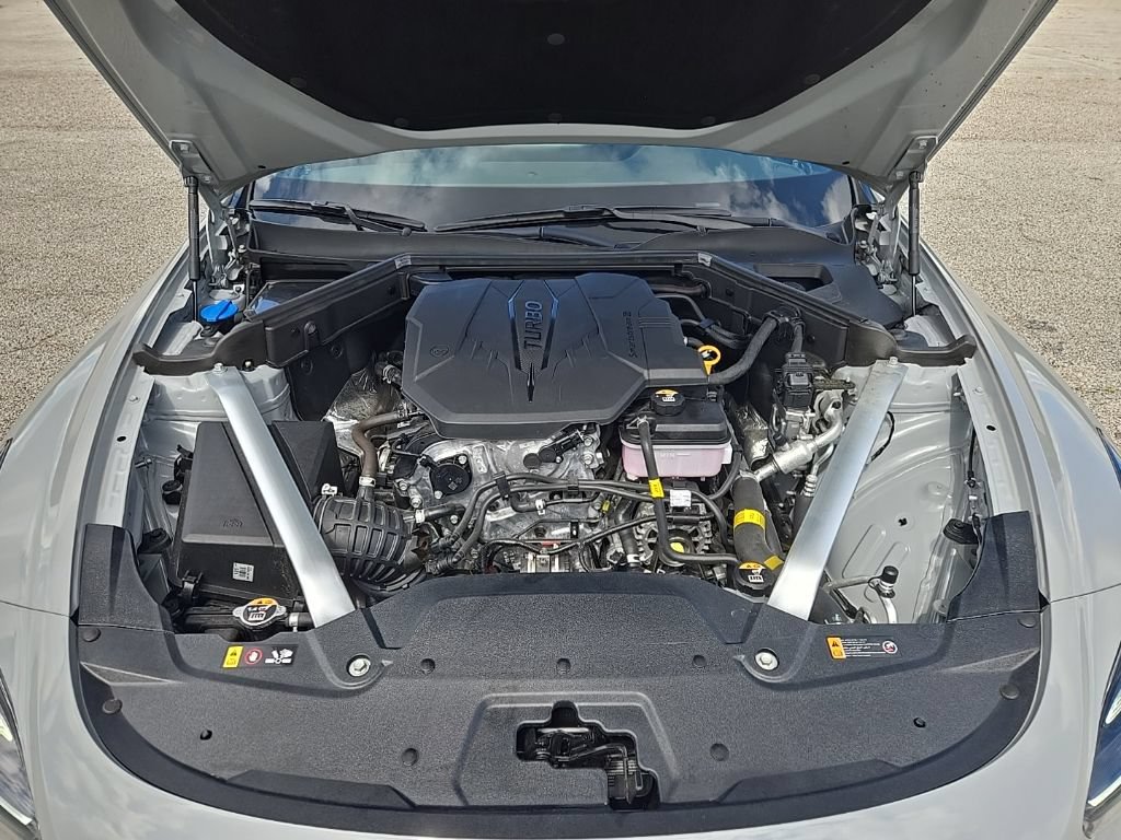Used 2023 Kia Stinger GT-Line RWD image 24