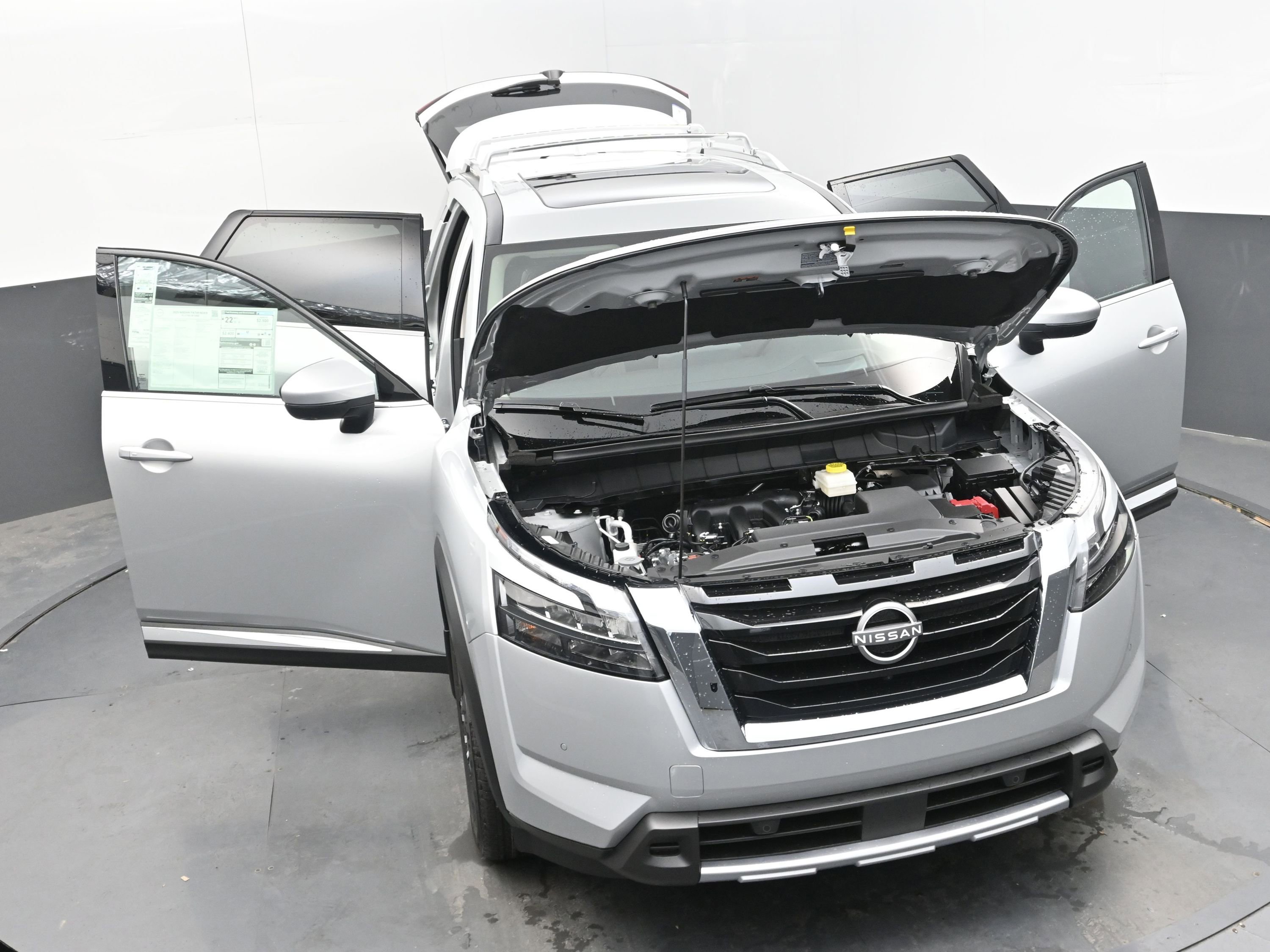 New 2025 Nissan Pathfinder Platinum w/ Cargo Package image 41