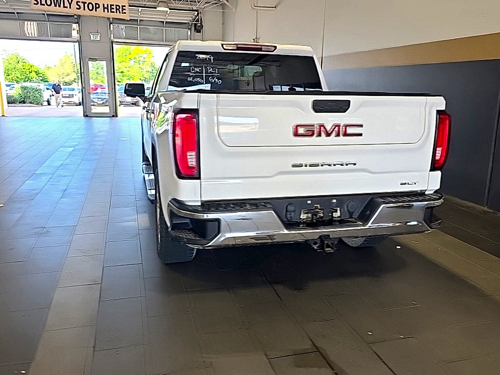 Used 2019 GMC Sierra 1500 SLT RWD image 15