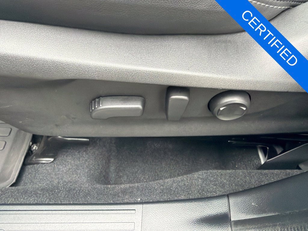 Certified 2024 Subaru Forester Touring AWD/4WD image 12