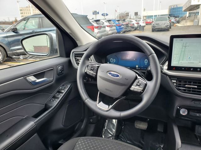 Used 2023 Ford Escape Active w/ Tech Pack #2 image 8