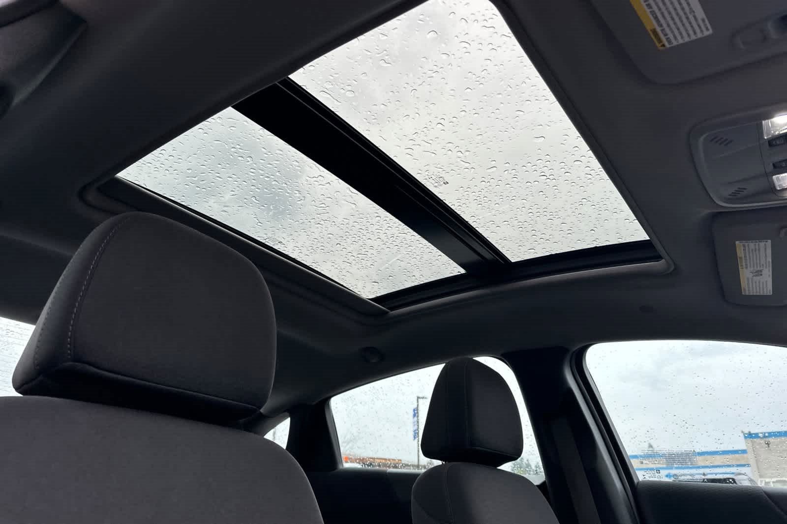 Used 2023 Chevrolet Malibu LT image 16