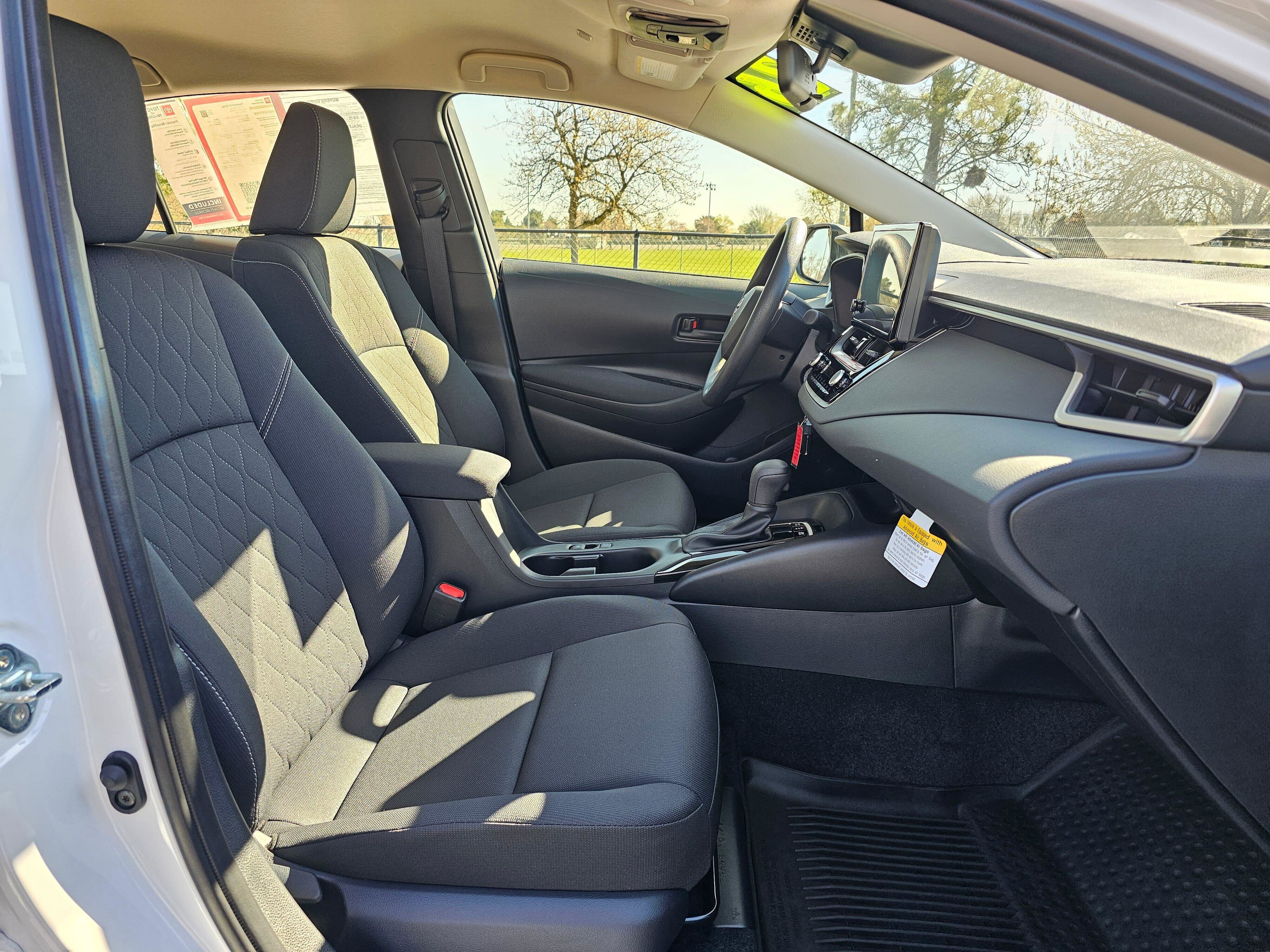 Used 2026 Toyota Corolla LE image 10