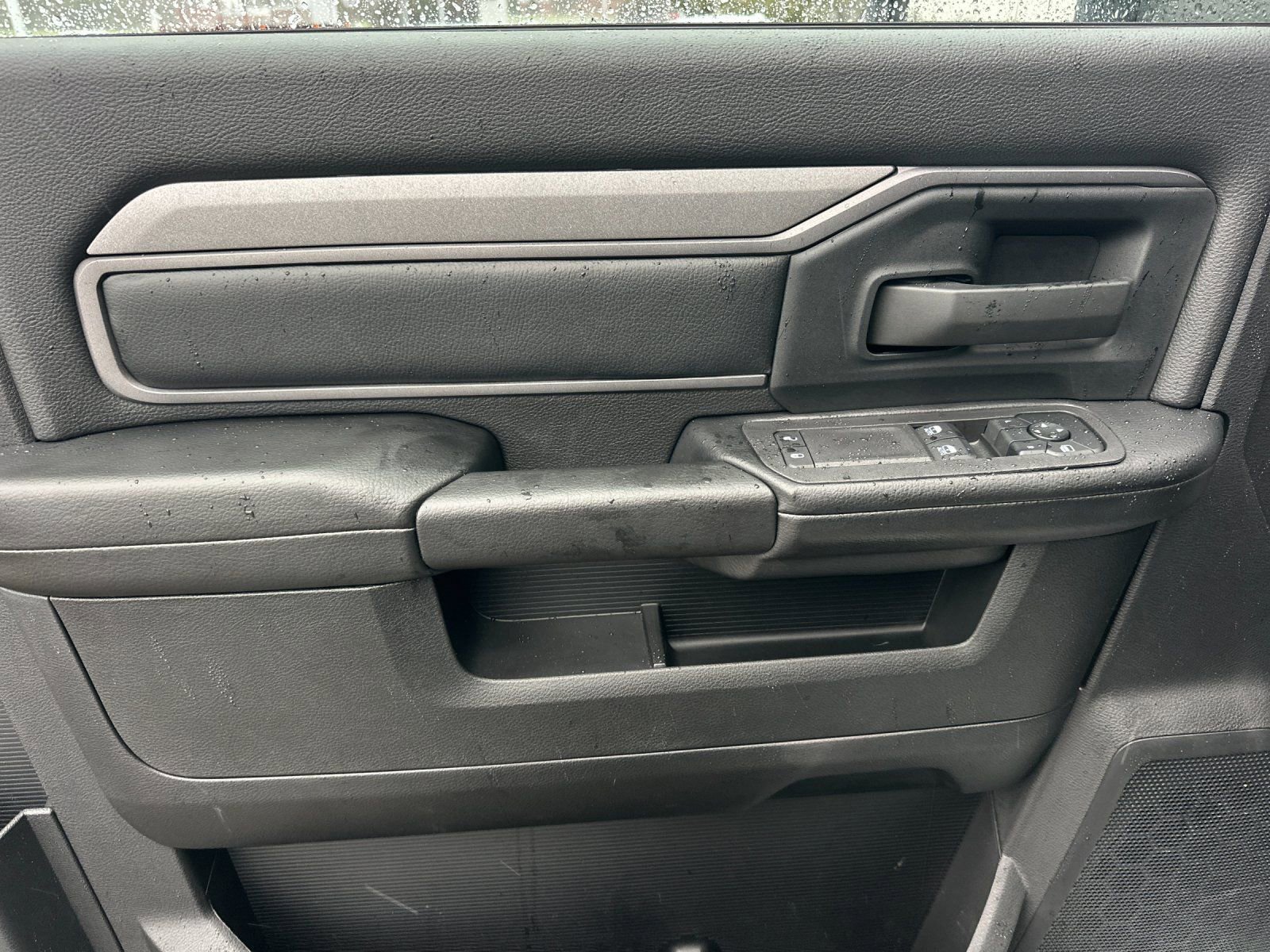 Used 2025 RAM 2500 Tradesman image 10