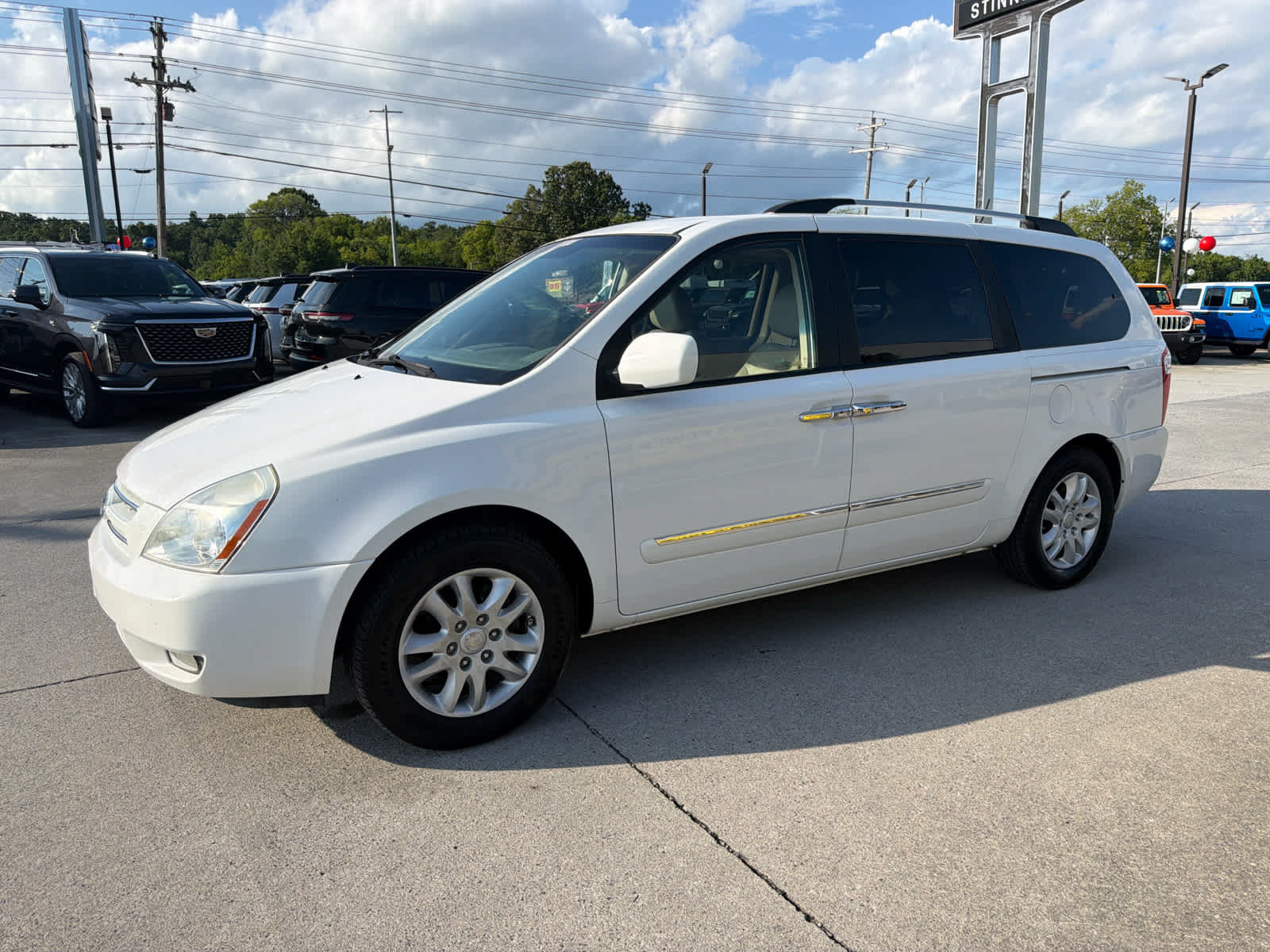 Used 2010 Kia Sedona EX w/ Luxury Pkg FWD image 5