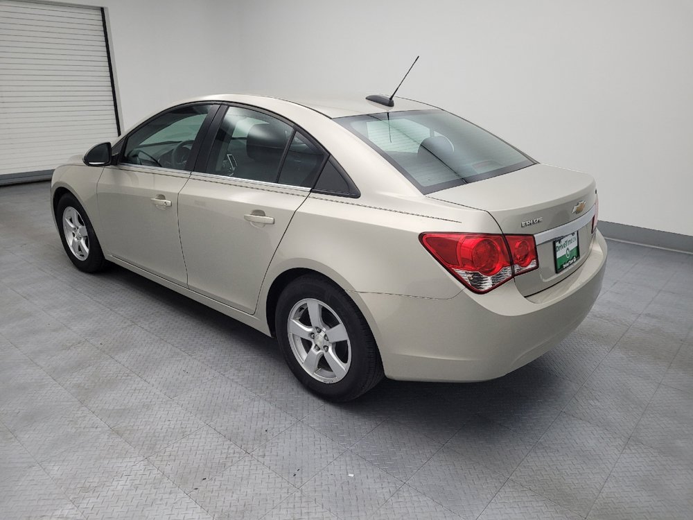 Used 2016 Chevrolet Cruze LT FWD image 3