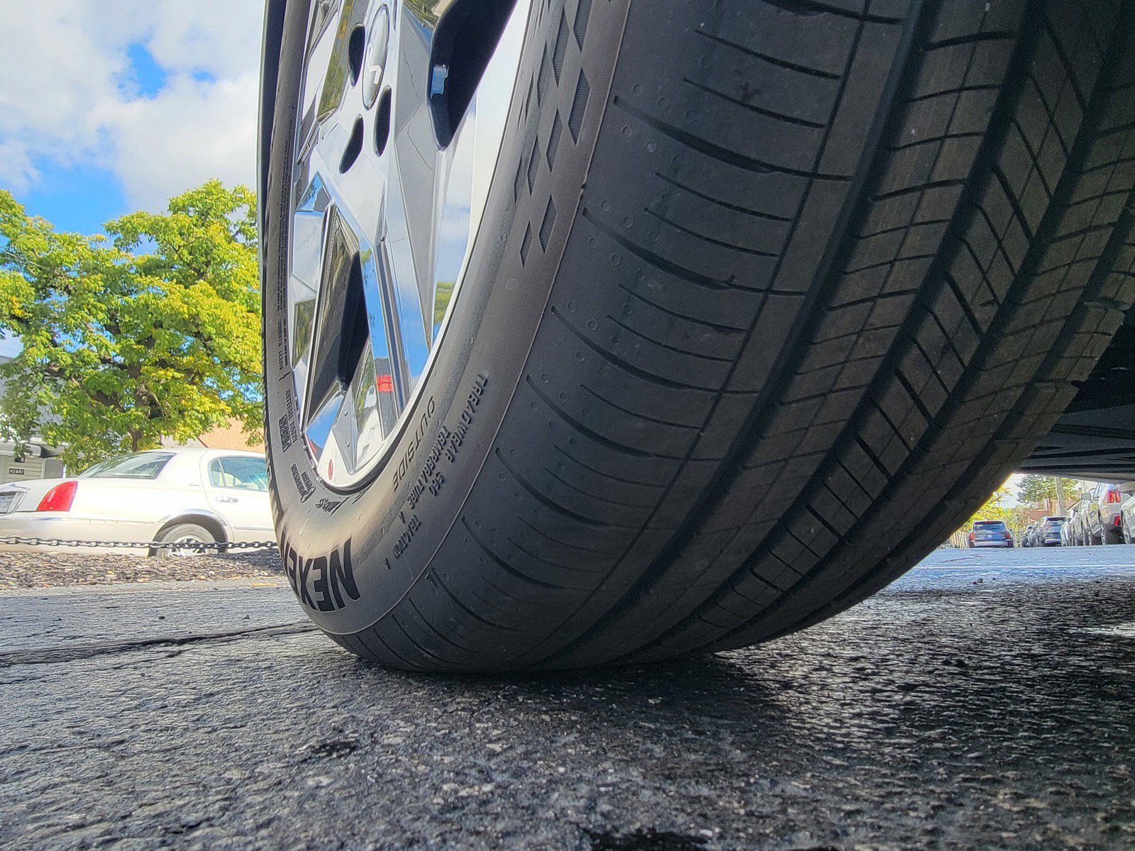 New 2025 Kia EV6 Light w/ Light LR Technology Package image 13