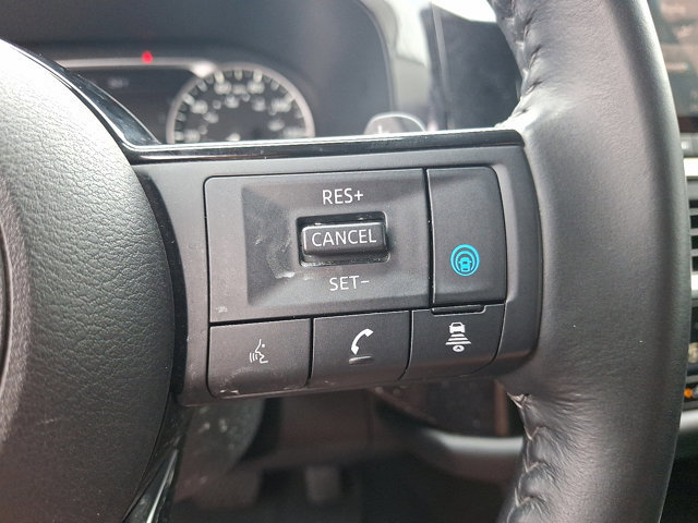 Certified 2022 Nissan Pathfinder SV image 21