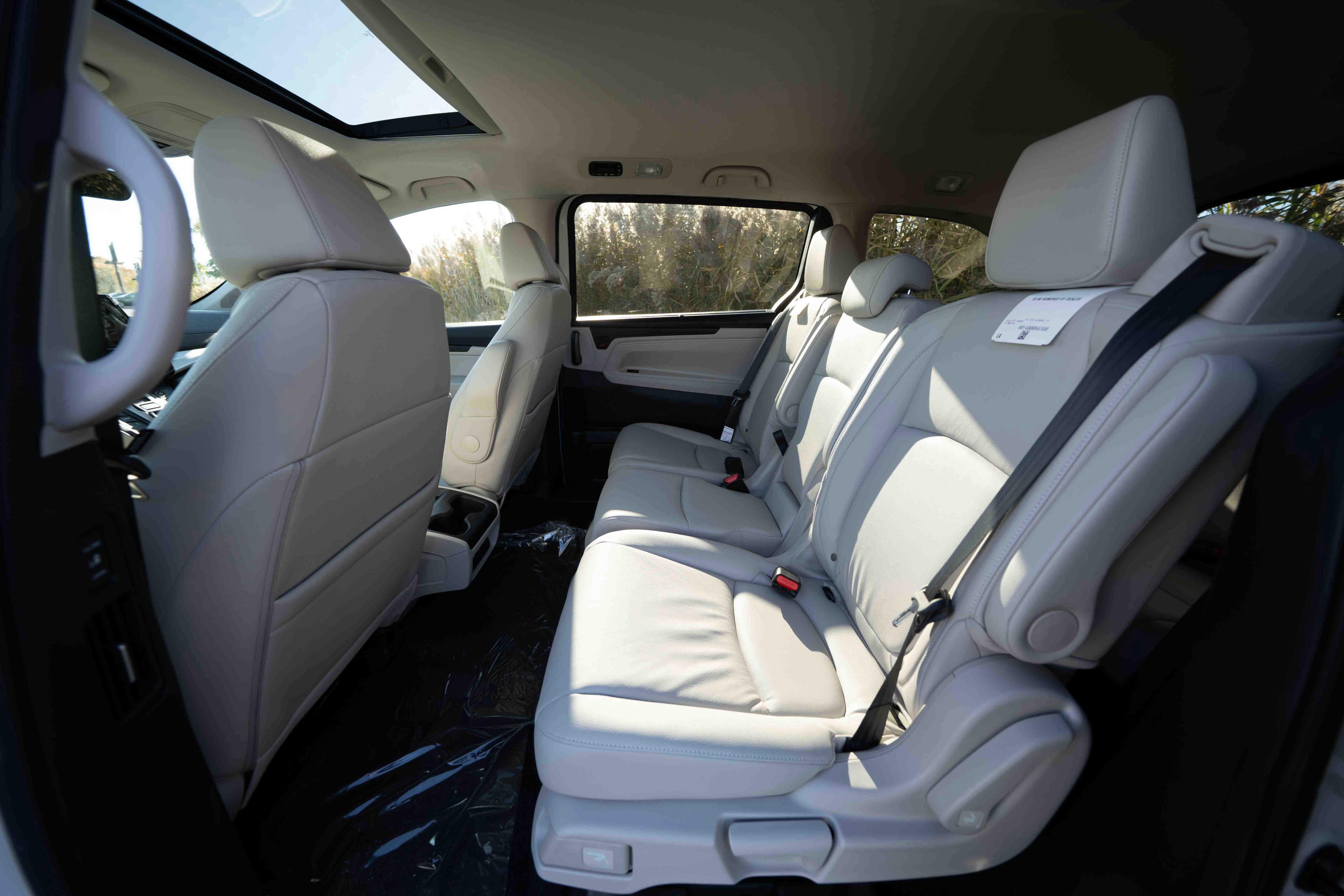 New 2026 Honda Odyssey EX-L image 23