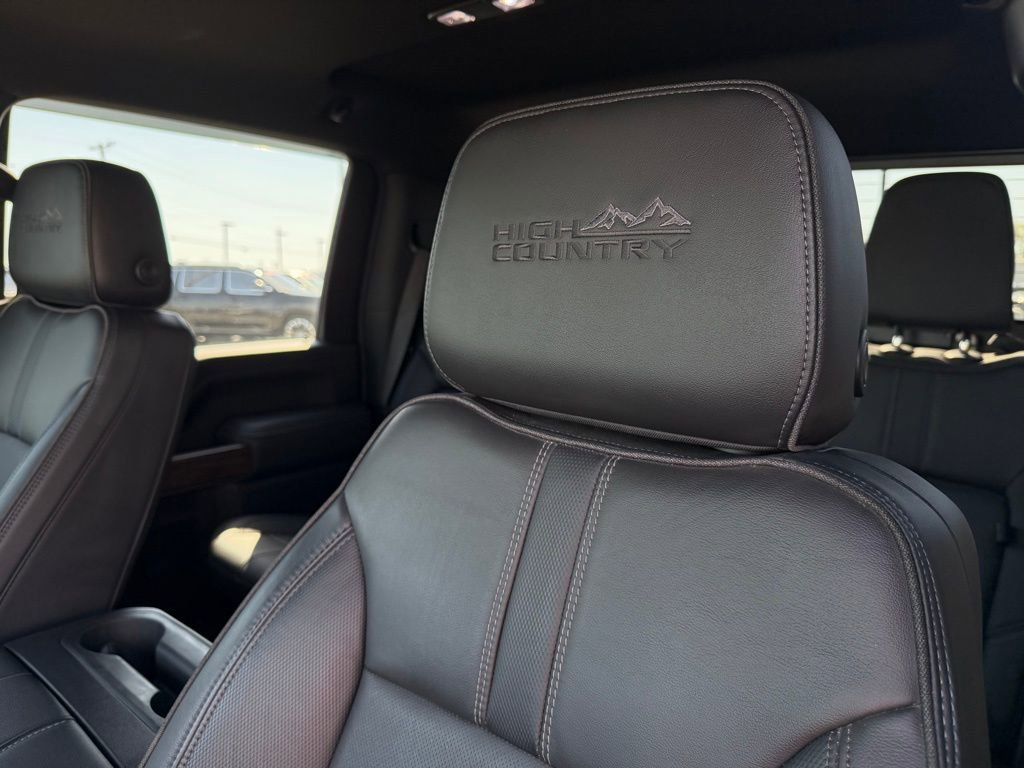 Used 2023 Chevrolet Silverado 3500 High Country image 12