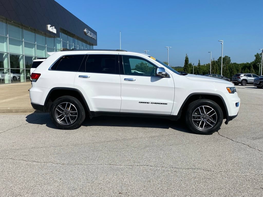 Used 2021 Jeep Grand Cherokee Limited w/ Trailer Tow Group IV AWD/4WD image 9