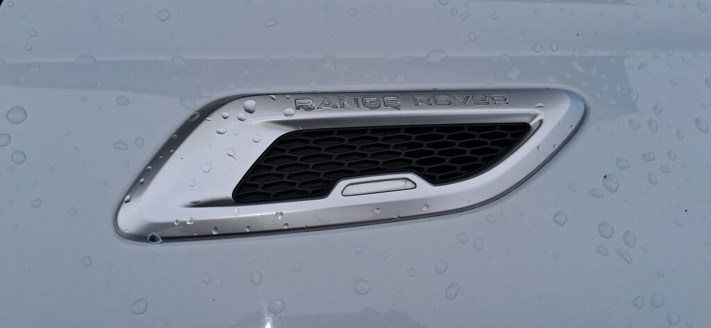 Used 2018 Land Rover Range Rover Evoque Autobiography AWD/4WD image 12