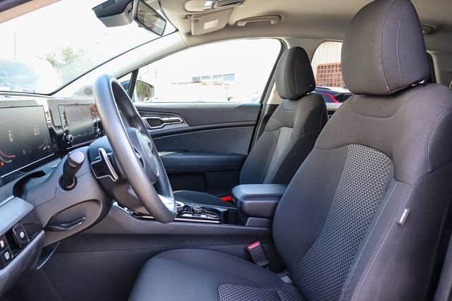Used 2023 Kia Sportage LX AWD/4WD image 19