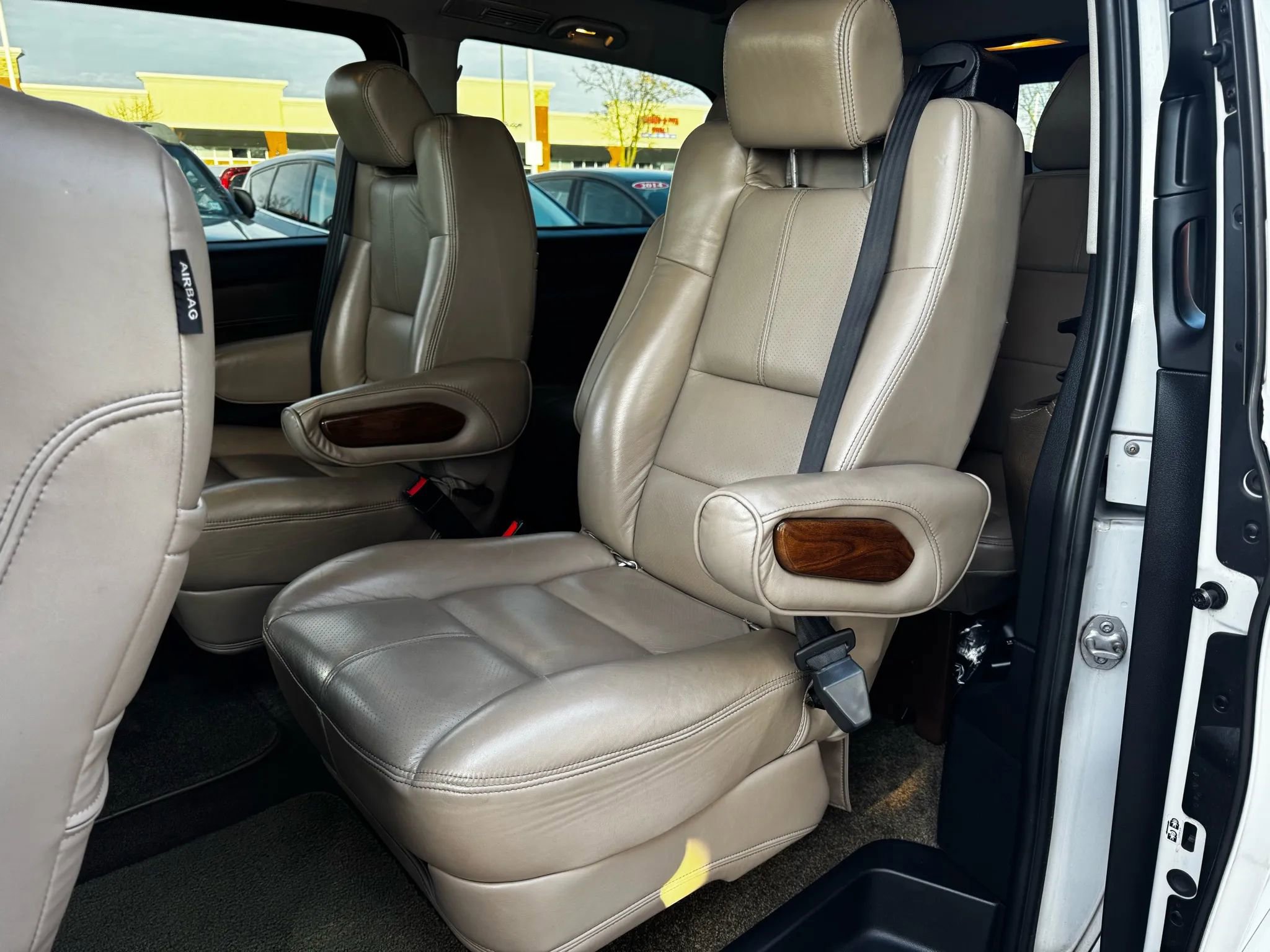 Used 2017 Mercedes-Benz Metris Passenger image 84