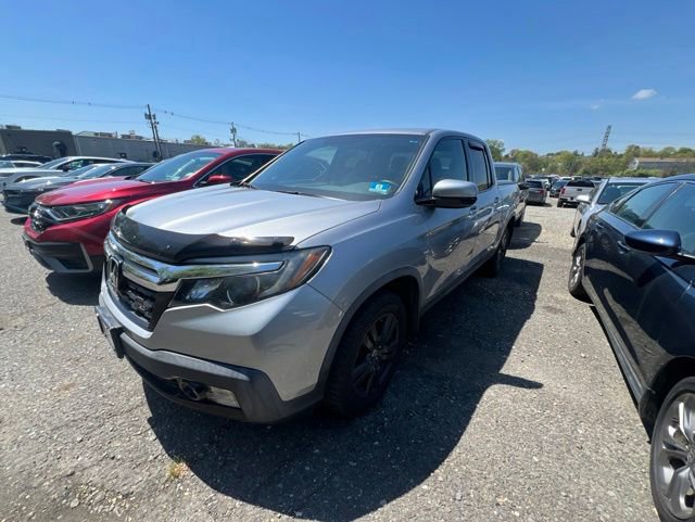 Used 2018 Honda Ridgeline Sport image 2