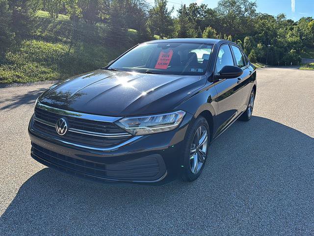 Used 2024 Volkswagen Jetta SE FWD image 8