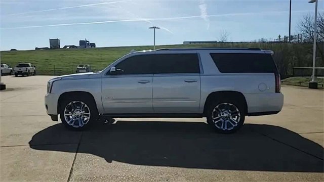 Used 2018 GMC Yukon XL Denali w/ Open Road Package image 5