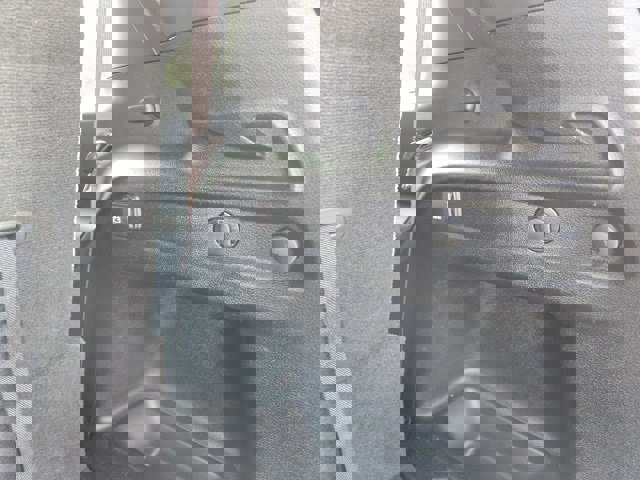 Used 2023 Jeep Grand Cherokee L Laredo image 11