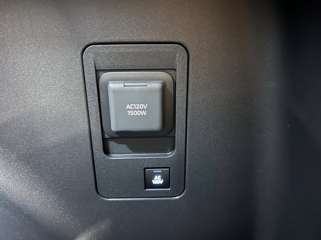 New 2026 Toyota C-HR AWD/4WD image 36