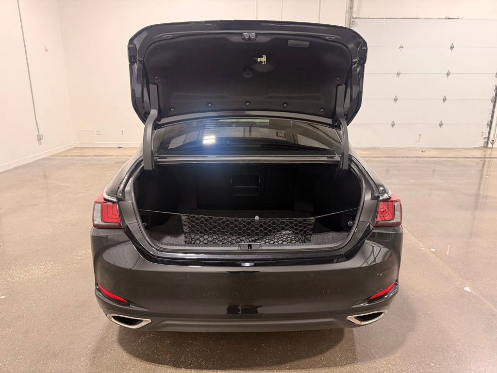 Used 2024 Lexus ES 350 w/ Premium Package image 9