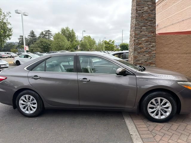 Used 2015 Toyota Camry LE FWD image 4