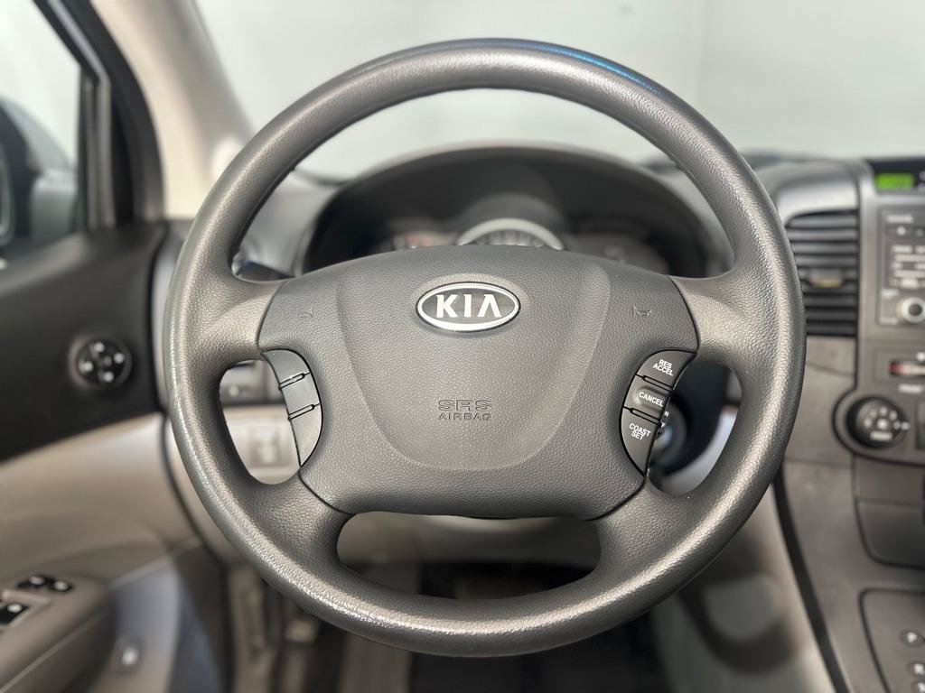 Used 2009 Kia Sedona FWD image 14