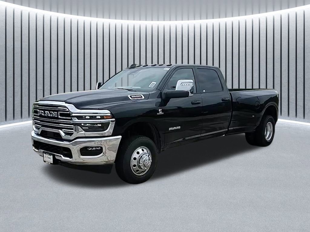 New 2025 RAM 3500 Laramie w/ Max Tow Package