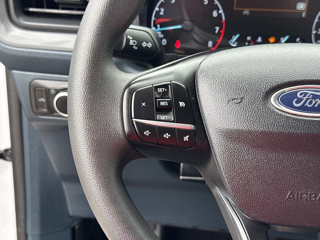 Used 2023 Ford Maverick XL image 31