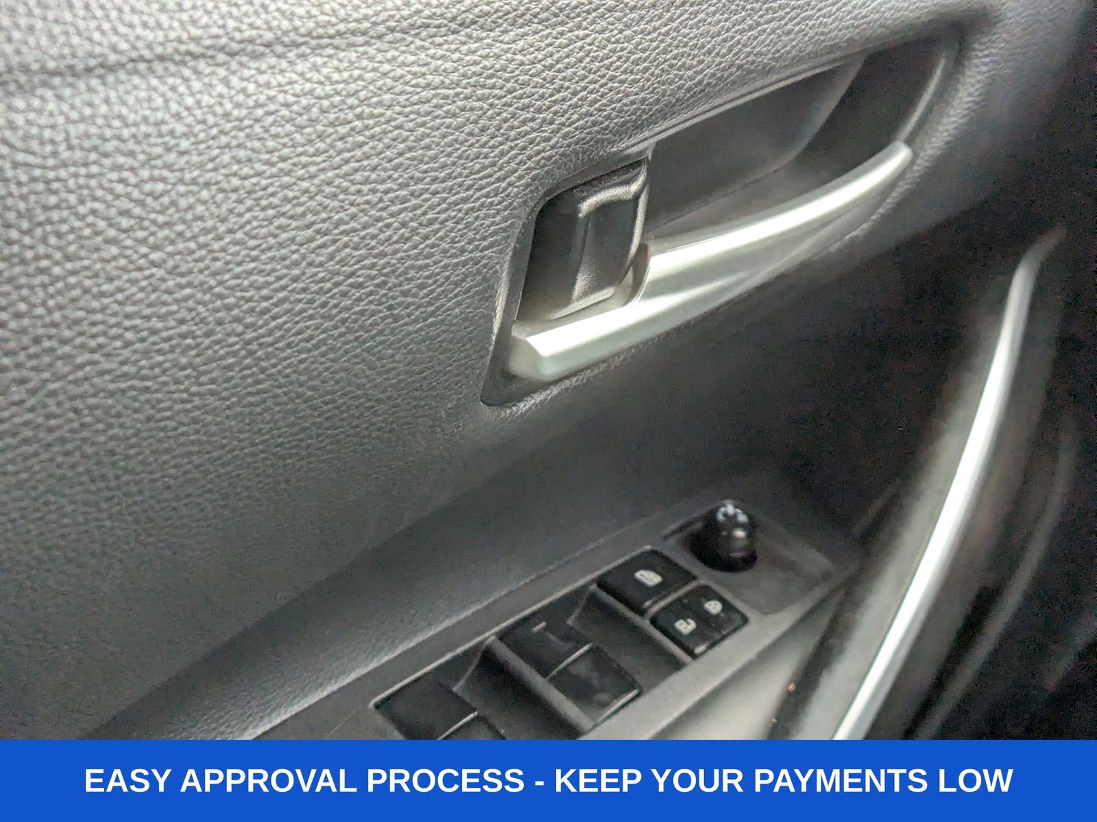 Used 2023 Toyota Corolla SE image 30