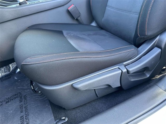 New 2025 Nissan Sentra SR w/ Midnight Edition image 15